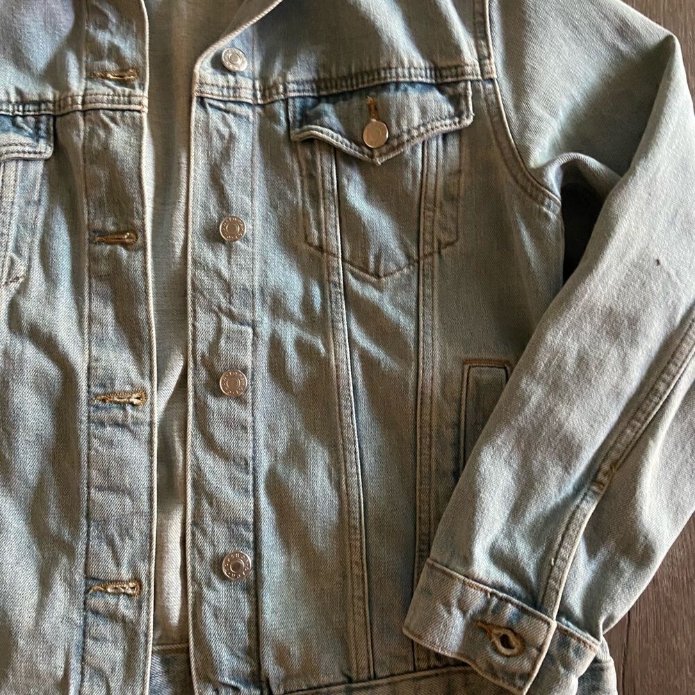 Topshop Oversized Light Washed Denim Jacket - Picture 5 of 6